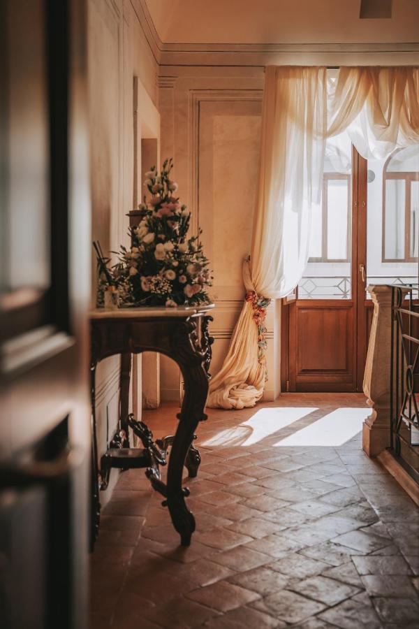 Palazzo Palitti Bed & Breakfast Roio Ngoại thất bức ảnh