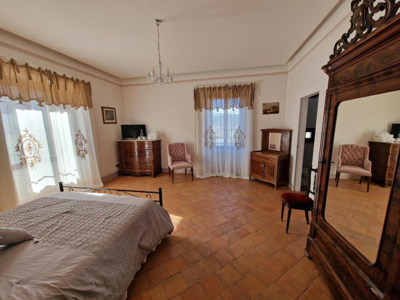 Palazzo Palitti Bed & Breakfast Roio Ngoại thất bức ảnh