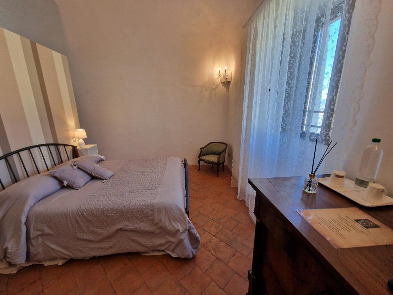 Palazzo Palitti Bed & Breakfast Roio Ngoại thất bức ảnh